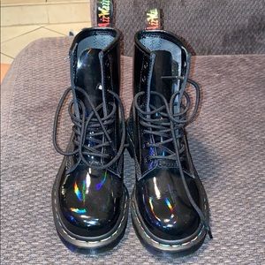 Rainbow holographic Dr Martens 🌈